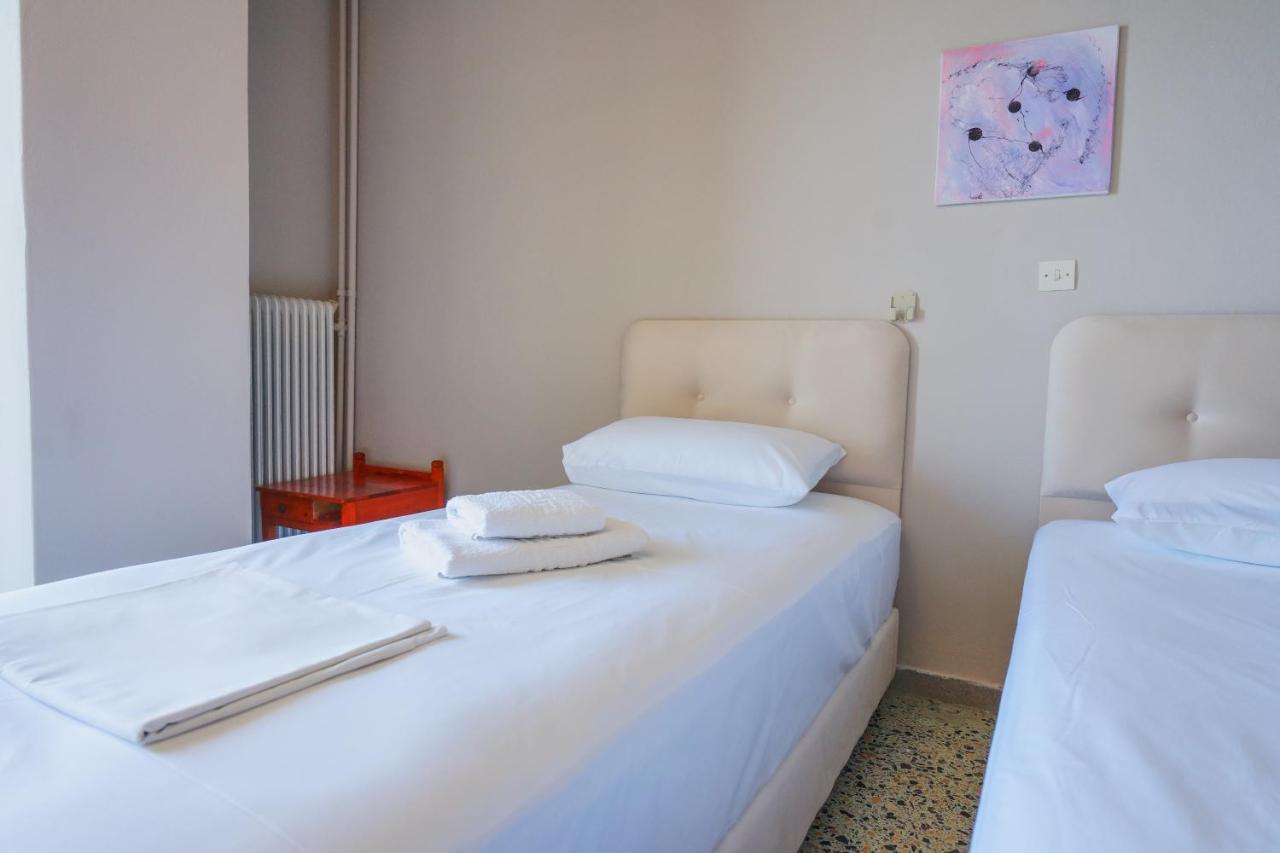 Hotel Korfos - Ξενοδοχείο Κόρφος Renovated Exterior foto